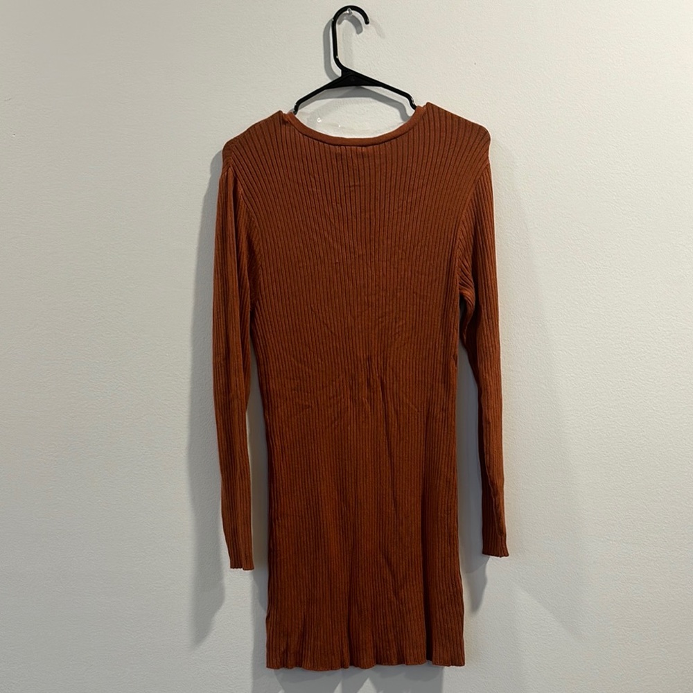 Ribbed Rust Cardigan - Picture 3 of 6